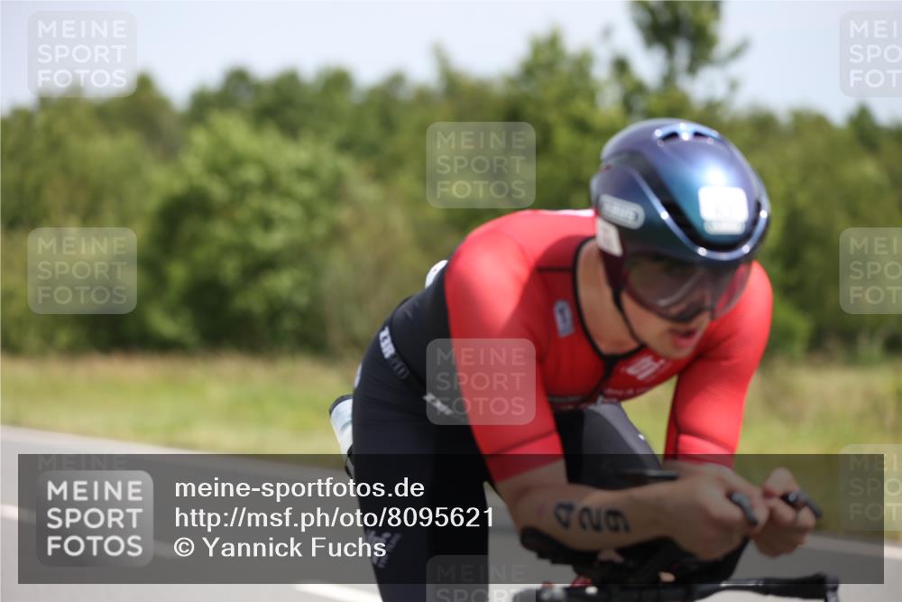 22.06.2025 - Viking Triathlon Yannick Fuchs http://msf.ph/oto/8095621 22.06.2025 11:58:04 Radfahren 5, 216, 219, 271, 343, 429 meine-sportfotos.de