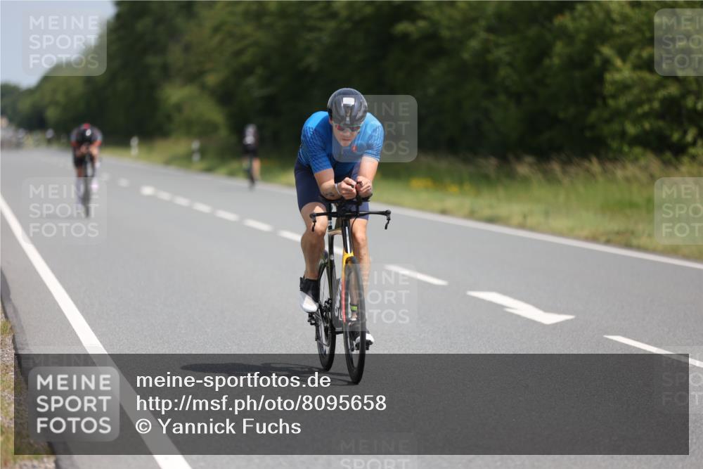 22.06.2025 - Viking Triathlon Yannick Fuchs http://msf.ph/oto/8095658 22.06.2025 11:58:11 Radfahren 216, 355 meine-sportfotos.de