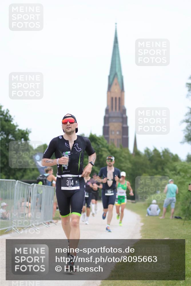 22.06.2025 - Viking Triathlon H.Heesch http://msf.ph/oto/8095663 22.06.2025 13:24:53 Laufen 61, 162, 189, 314, 358 meine-sportfotos.de