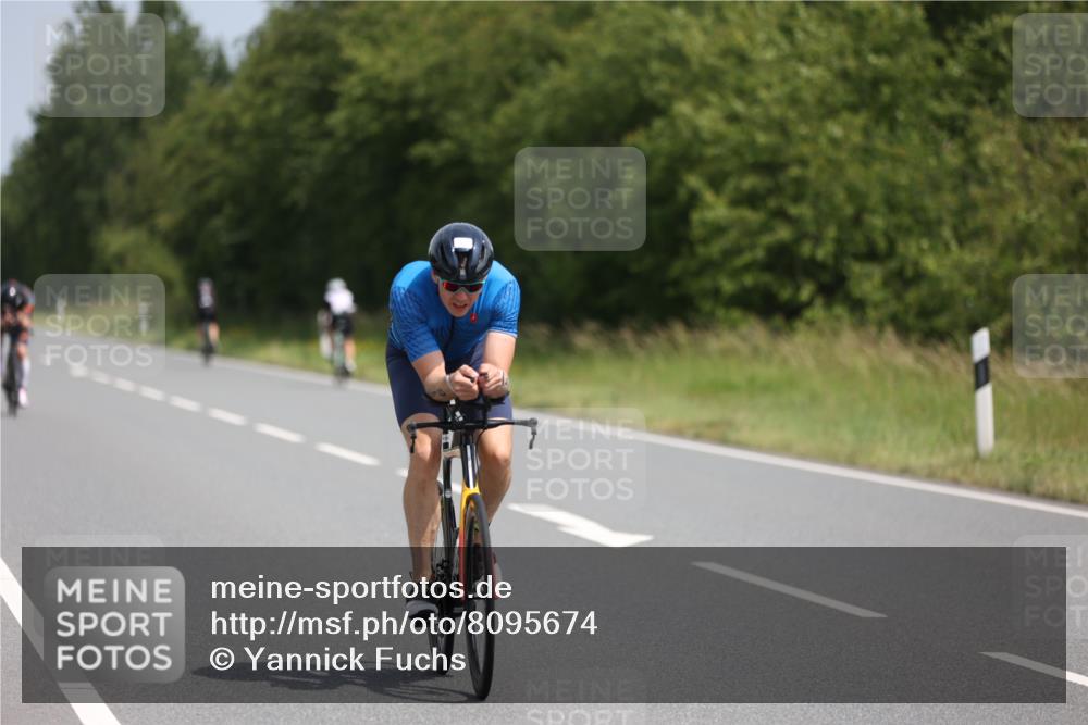 22.06.2025 - Viking Triathlon Yannick Fuchs http://msf.ph/oto/8095674 22.06.2025 11:58:12 Radfahren 216, 355 meine-sportfotos.de