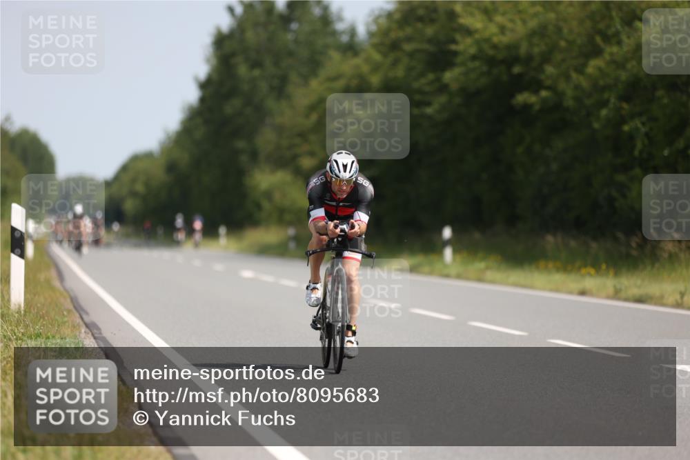 22.06.2025 - Viking Triathlon Yannick Fuchs http://msf.ph/oto/8095683 22.06.2025 11:20:59 Radfahren 97, 292, 422, 524, 546 meine-sportfotos.de