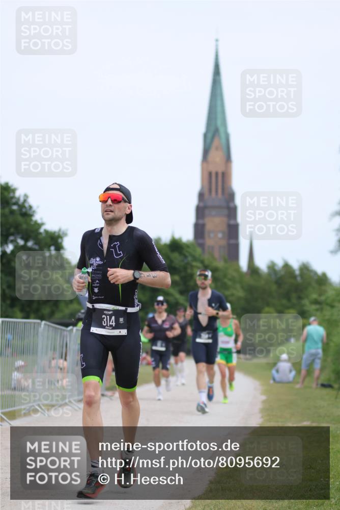22.06.2025 - Viking Triathlon H.Heesch http://msf.ph/oto/8095692 22.06.2025 13:24:53 Laufen 61, 162, 189, 314, 358 meine-sportfotos.de