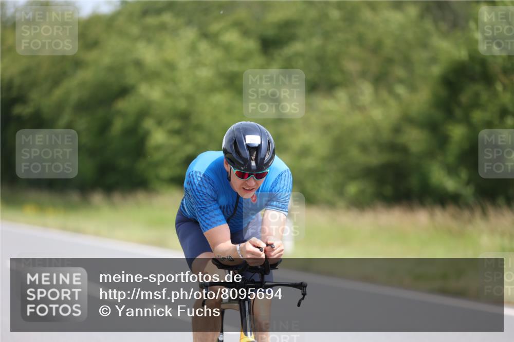 22.06.2025 - Viking Triathlon Yannick Fuchs http://msf.ph/oto/8095694 22.06.2025 11:58:12 Radfahren 216, 355 meine-sportfotos.de