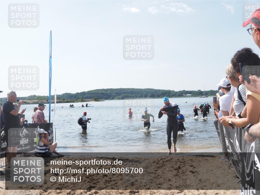 22.06.2025 - Viking Triathlon MichiJ http://msf.ph/oto/8095700 22.06.2025 10:41:09 Schwimmen 153, 314, 389, 496, 631 meine-sportfotos.de