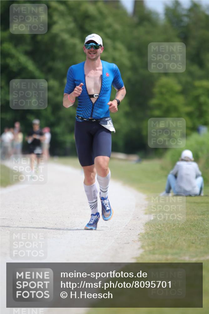 22.06.2025 - Viking Triathlon H.Heesch http://msf.ph/oto/8095701 22.06.2025 13:08:44 Laufen 45 meine-sportfotos.de