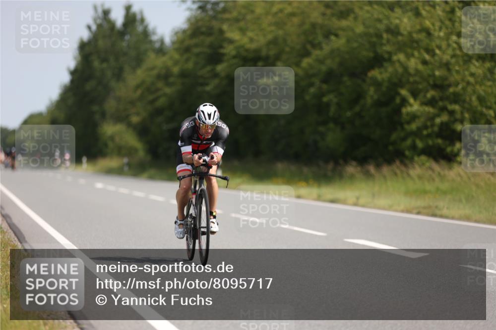 22.06.2025 - Viking Triathlon Yannick Fuchs http://msf.ph/oto/8095717 22.06.2025 11:21:00 Radfahren 97, 149, 292, 422, 477, 524, 546 meine-sportfotos.de