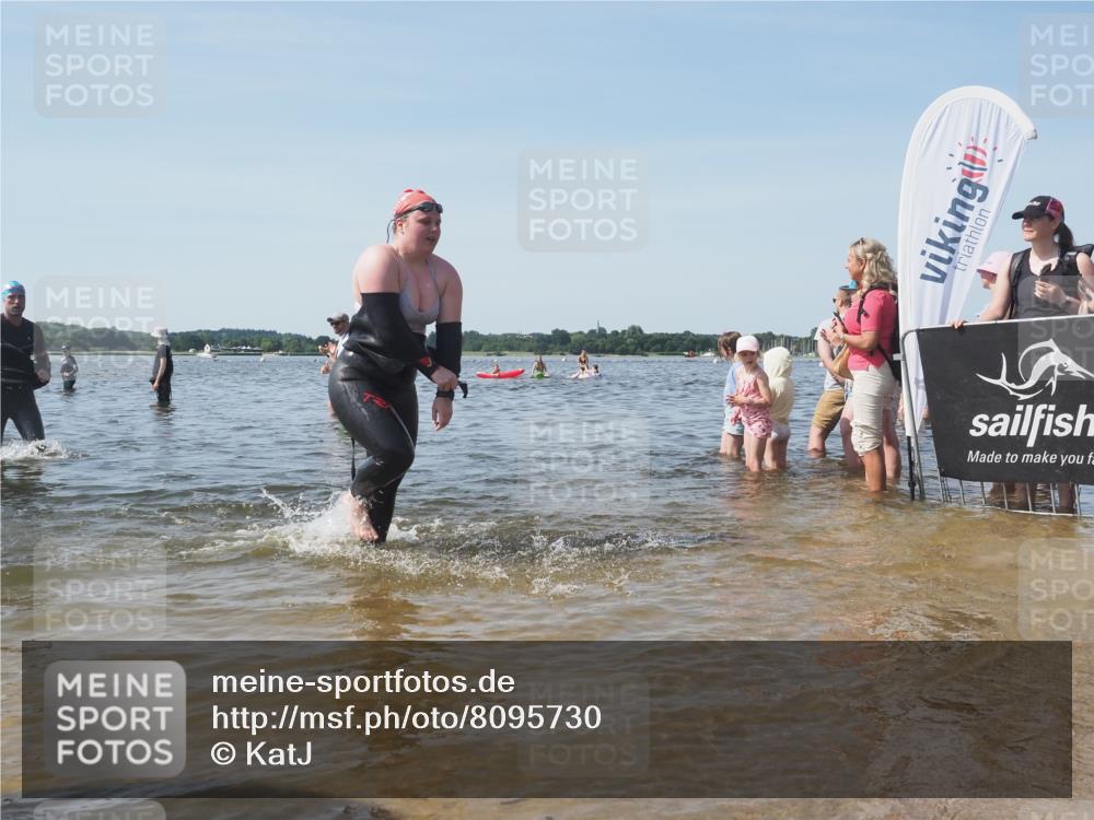 22.06.2025 - Viking Triathlon KatJ http://msf.ph/oto/8095730 22.06.2025 10:30:46 Schwimmen 13, 45, 162, 188, 444, 630, 651 meine-sportfotos.de