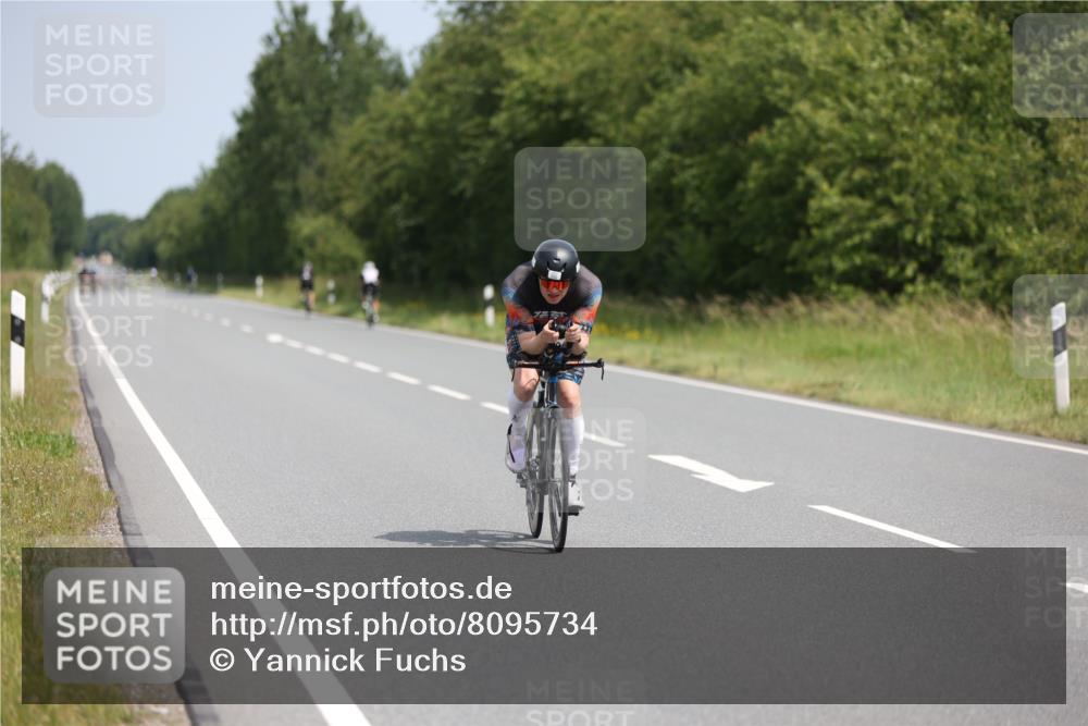 22.06.2025 - Viking Triathlon Yannick Fuchs http://msf.ph/oto/8095734 22.06.2025 11:58:15 Radfahren 216, 355, 414 meine-sportfotos.de