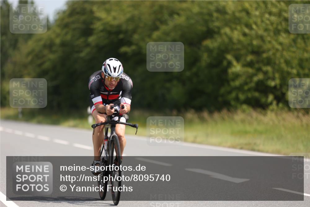 22.06.2025 - Viking Triathlon Yannick Fuchs http://msf.ph/oto/8095740 22.06.2025 11:21:00 Radfahren 97, 149, 292, 422, 477, 524, 546 meine-sportfotos.de