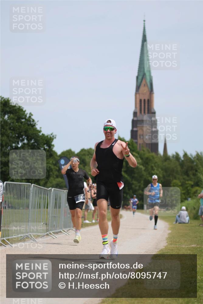 22.06.2025 - Viking Triathlon H.Heesch http://msf.ph/oto/8095747 22.06.2025 13:09:00 Laufen 278, 611, 661 meine-sportfotos.de