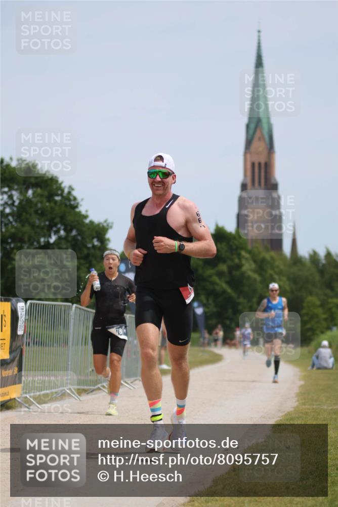 22.06.2025 - Viking Triathlon H.Heesch http://msf.ph/oto/8095757 22.06.2025 13:09:01 Laufen 278, 611, 661 meine-sportfotos.de