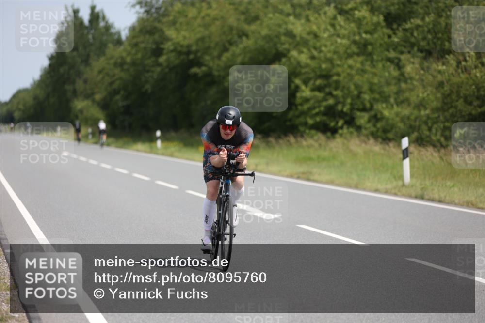 22.06.2025 - Viking Triathlon Yannick Fuchs http://msf.ph/oto/8095760 22.06.2025 11:58:15 Radfahren 216, 355, 414 meine-sportfotos.de