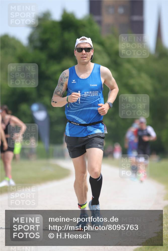 22.06.2025 - Viking Triathlon H.Heesch http://msf.ph/oto/8095763 22.06.2025 13:09:04 Laufen 278, 611, 661 meine-sportfotos.de