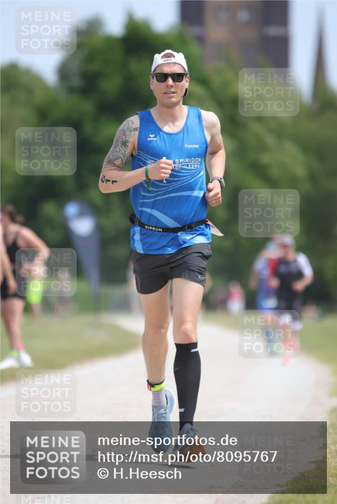 22.06.2025 - Viking Triathlon H.Heesch http://msf.ph/oto/8095767 22.06.2025 13:09:04 Laufen 278, 611, 661 meine-sportfotos.de