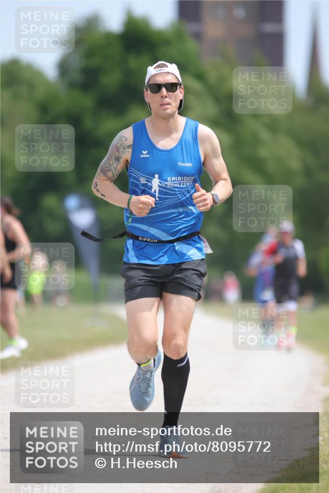22.06.2025 - Viking Triathlon H.Heesch http://msf.ph/oto/8095772 22.06.2025 13:09:05 Laufen 278, 611, 661 meine-sportfotos.de
