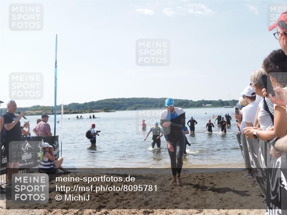 22.06.2025 - Viking Triathlon MichiJ http://msf.ph/oto/8095781 22.06.2025 10:41:11 Schwimmen 94, 153, 314, 389, 496, 631 meine-sportfotos.de