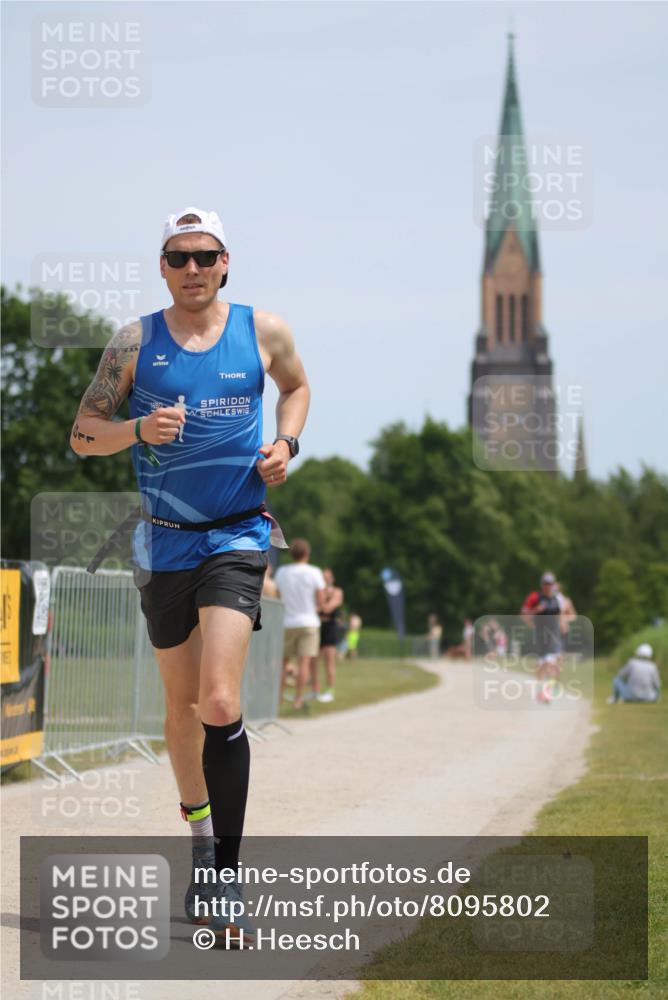 22.06.2025 - Viking Triathlon H.Heesch http://msf.ph/oto/8095802 22.06.2025 13:09:07 Laufen 278, 611 meine-sportfotos.de