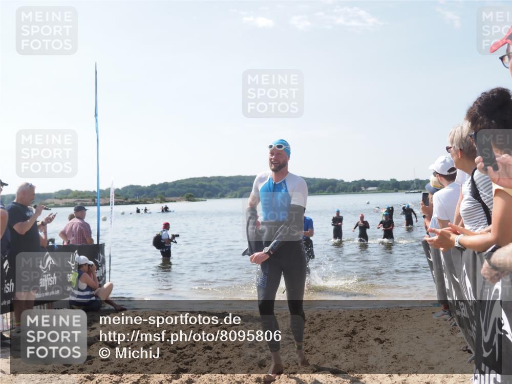 22.06.2025 - Viking Triathlon MichiJ http://msf.ph/oto/8095806 22.06.2025 10:41:13 Schwimmen 94, 153, 314, 389, 390, 496, 631 meine-sportfotos.de