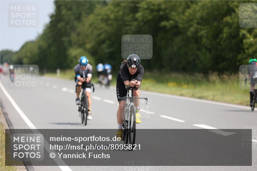 22.06.2025 - Viking Triathlon Yannick Fuchs http://msf.ph/oto/8095821 22.06.2025 11:58:33 Radfahren 12, 607, 613 meine-sportfotos.de