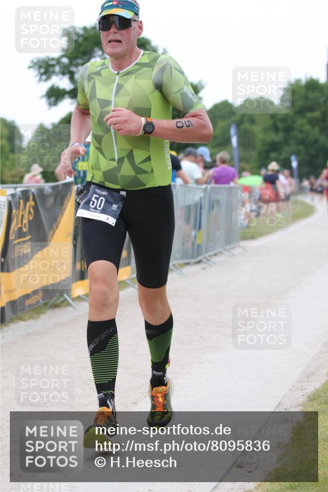 22.06.2025 - Viking Triathlon H.Heesch http://msf.ph/oto/8095836 22.06.2025 15:30:30 Laufen 50, 386 meine-sportfotos.de