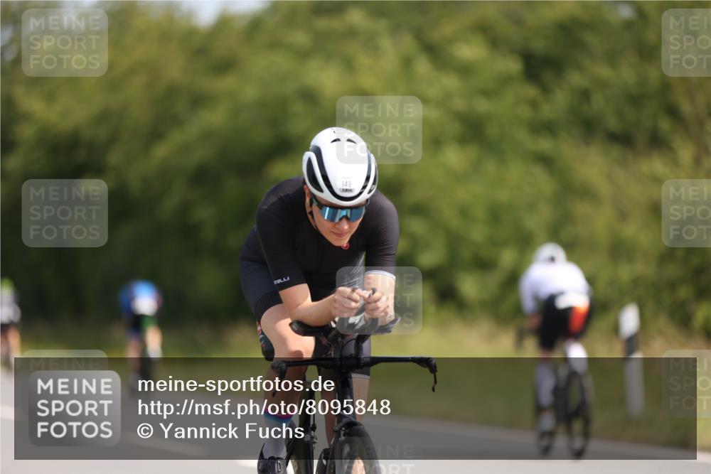 22.06.2025 - Viking Triathlon Yannick Fuchs http://msf.ph/oto/8095848 22.06.2025 11:21:10 Radfahren 19, 97, 146, 149, 162, 170, 201, 208, 377, 382, 388, 407, 477, 481, 507, 557, 656 meine-sportfotos.de