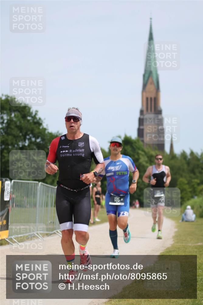 22.06.2025 - Viking Triathlon H.Heesch http://msf.ph/oto/8095865 22.06.2025 13:09:17 Laufen 135, 255, 491 meine-sportfotos.de