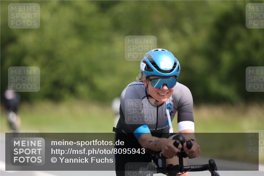 22.06.2025 - Viking Triathlon Yannick Fuchs http://msf.ph/oto/8095943 22.06.2025 11:58:36 Radfahren 12, 613, 616 meine-sportfotos.de