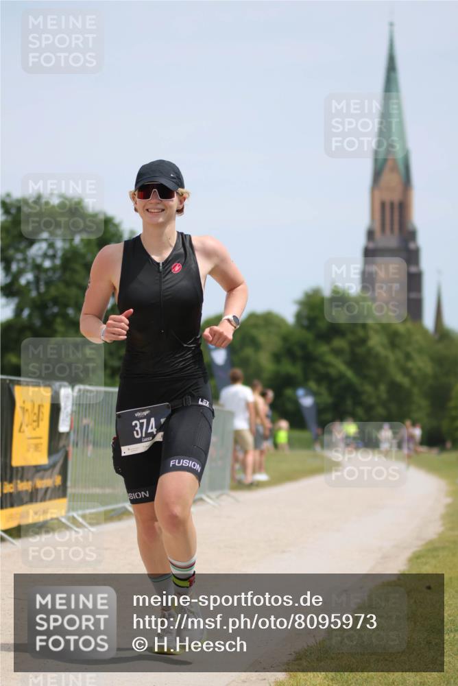 22.06.2025 - Viking Triathlon H.Heesch http://msf.ph/oto/8095973 22.06.2025 13:09:33 Laufen 374 meine-sportfotos.de
