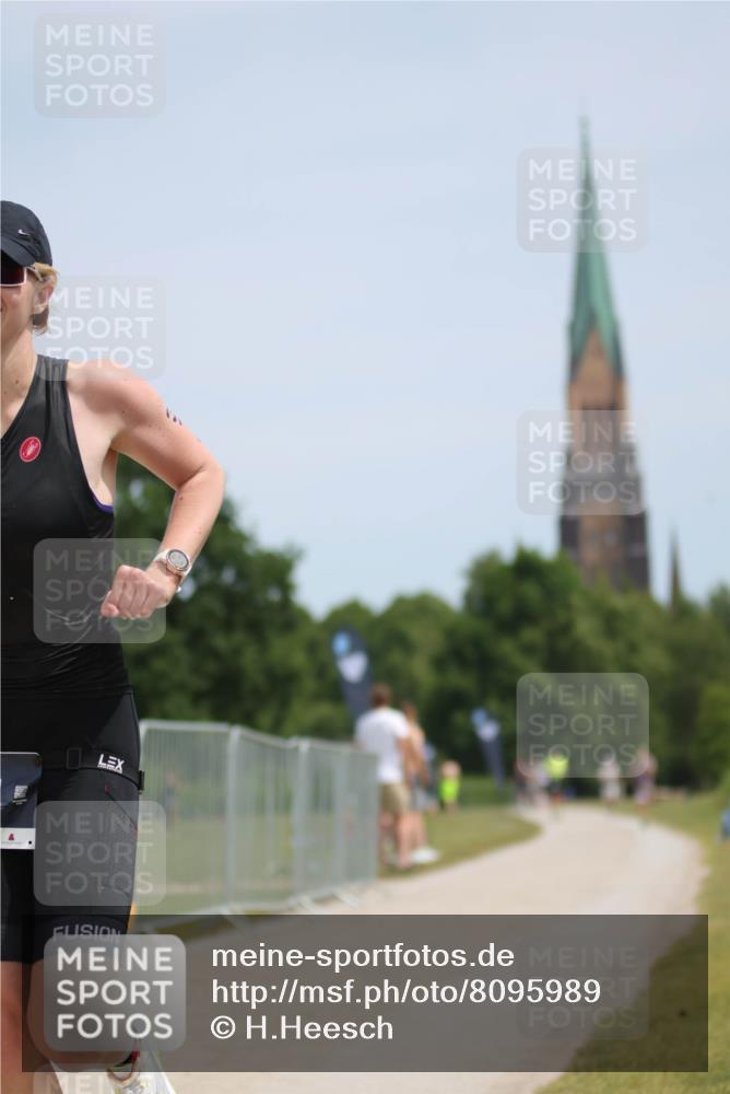 22.06.2025 - Viking Triathlon H.Heesch http://msf.ph/oto/8095989 22.06.2025 13:09:33 Laufen 374 meine-sportfotos.de