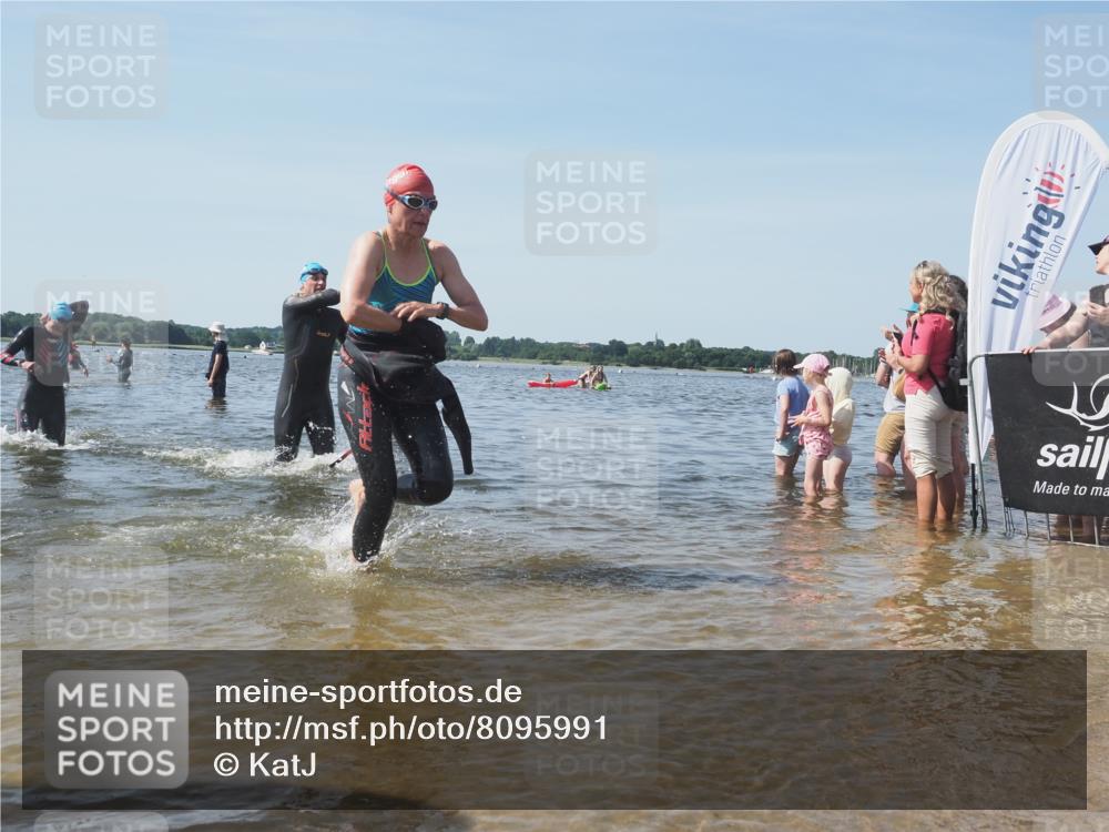 22.06.2025 - Viking Triathlon KatJ http://msf.ph/oto/8095991 22.06.2025 10:30:55 Schwimmen 45, 162, 347, 352, 444, 510, 630 meine-sportfotos.de