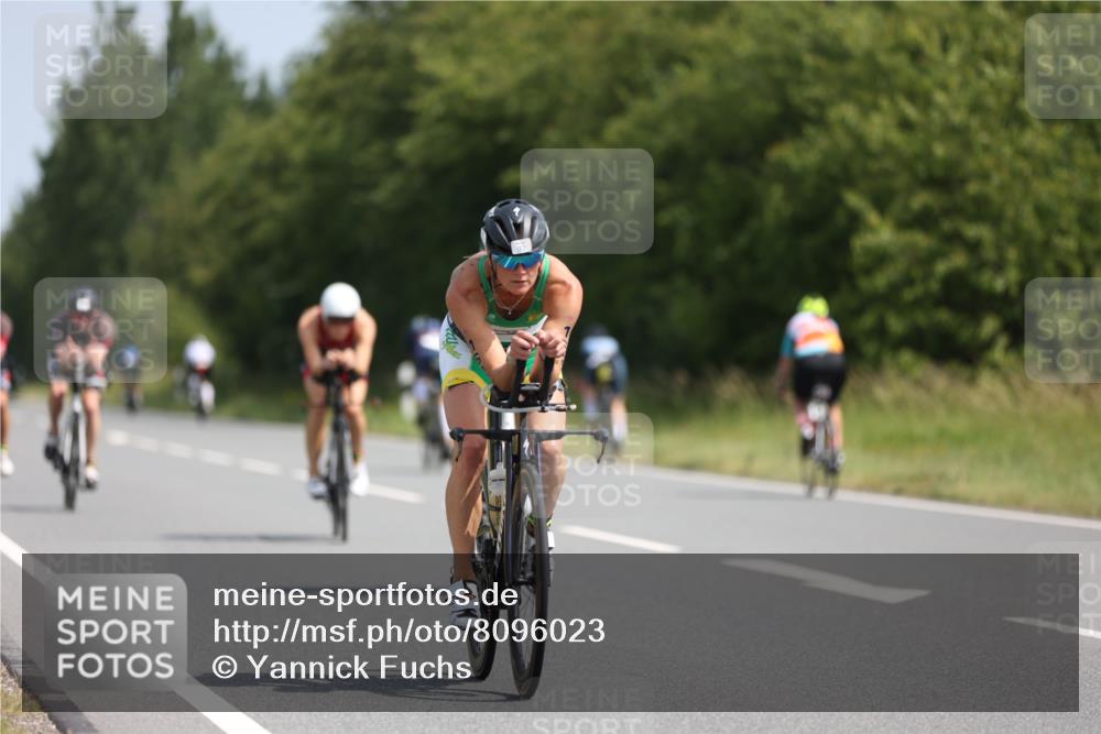 22.06.2025 - Viking Triathlon Yannick Fuchs http://msf.ph/oto/8096023 22.06.2025 11:21:17 Radfahren 19, 75, 146, 162, 170, 201, 377, 382, 388, 395, 407, 481, 507 meine-sportfotos.de