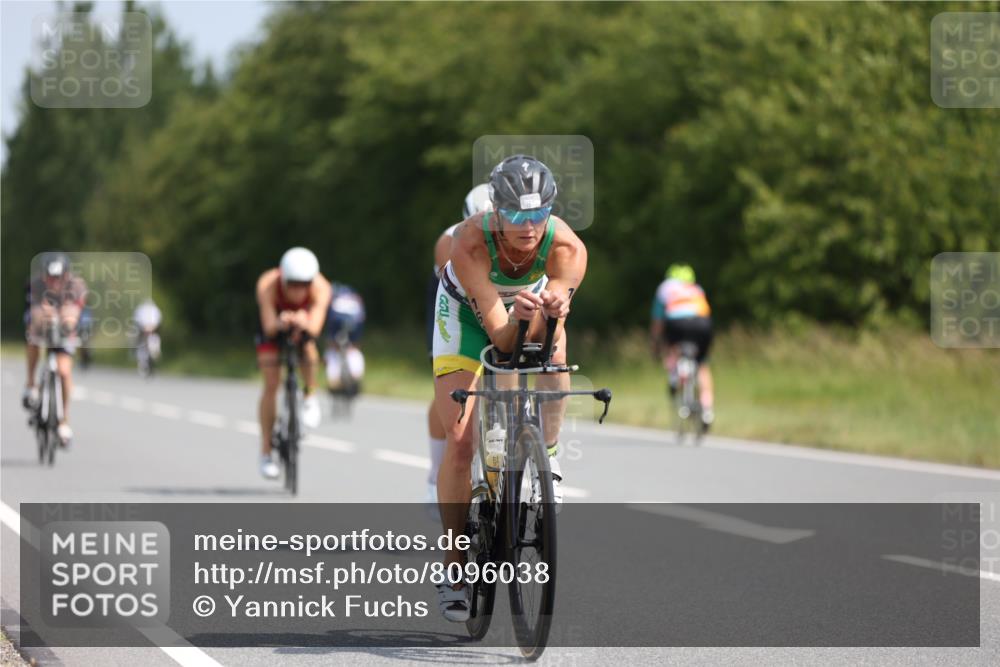 22.06.2025 - Viking Triathlon Yannick Fuchs http://msf.ph/oto/8096038 22.06.2025 11:21:17 Radfahren 19, 75, 146, 162, 170, 201, 377, 382, 388, 395, 407, 481, 507 meine-sportfotos.de
