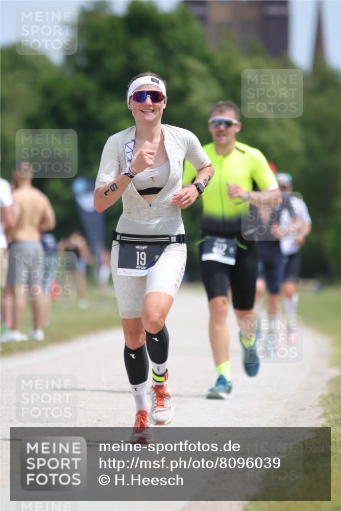 22.06.2025 - Viking Triathlon H.Heesch http://msf.ph/oto/8096039 22.06.2025 13:09:56 Laufen 19, 312, 377 meine-sportfotos.de