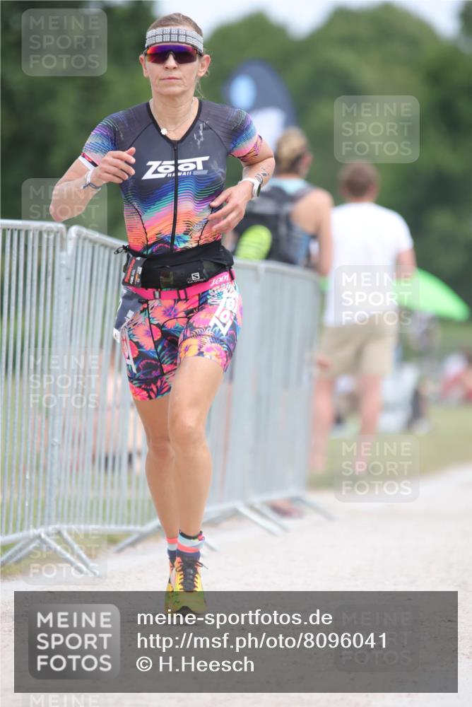 22.06.2025 - Viking Triathlon H.Heesch http://msf.ph/oto/8096041 22.06.2025 13:25:34 Laufen 72, 93, 269, 618 meine-sportfotos.de