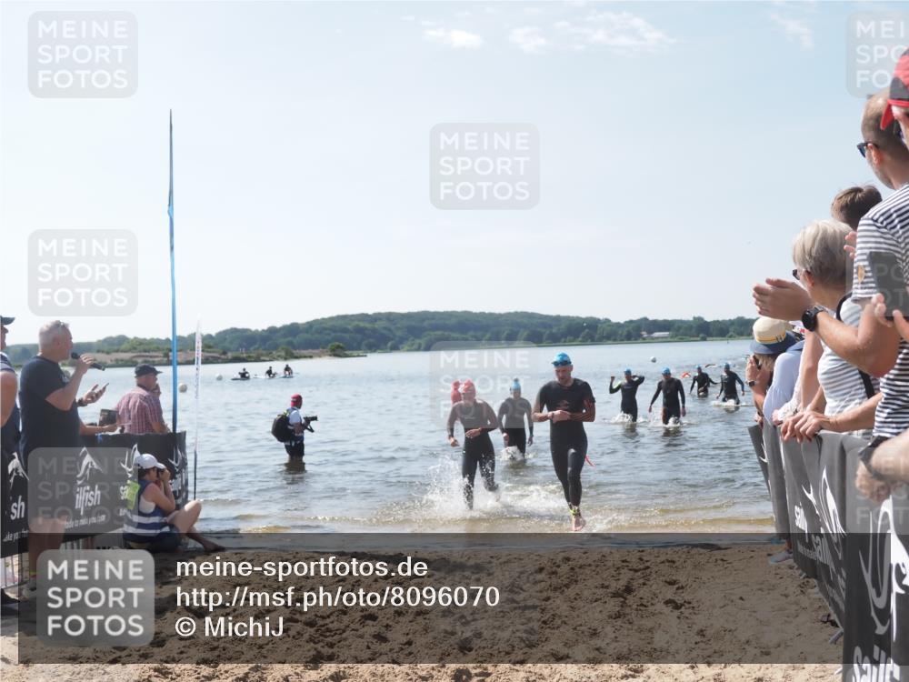 22.06.2025 - Viking Triathlon MichiJ http://msf.ph/oto/8096070 22.06.2025 10:41:20 Schwimmen 54, 94, 314, 376, 390, 631 meine-sportfotos.de