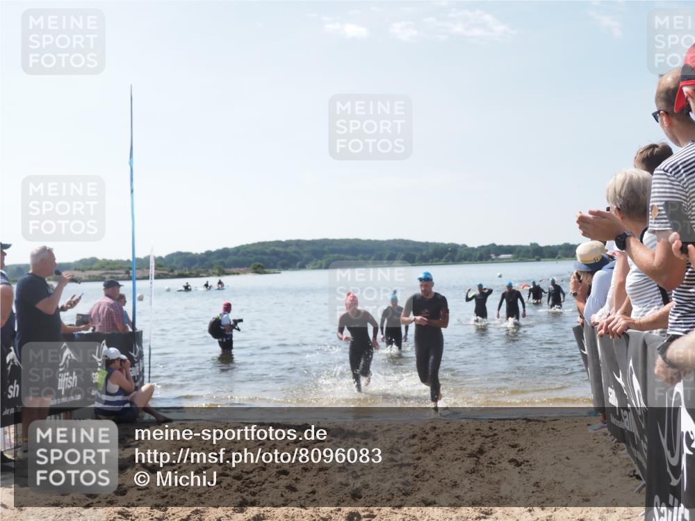22.06.2025 - Viking Triathlon MichiJ http://msf.ph/oto/8096083 22.06.2025 10:41:20 Schwimmen 54, 94, 314, 376, 390, 631 meine-sportfotos.de