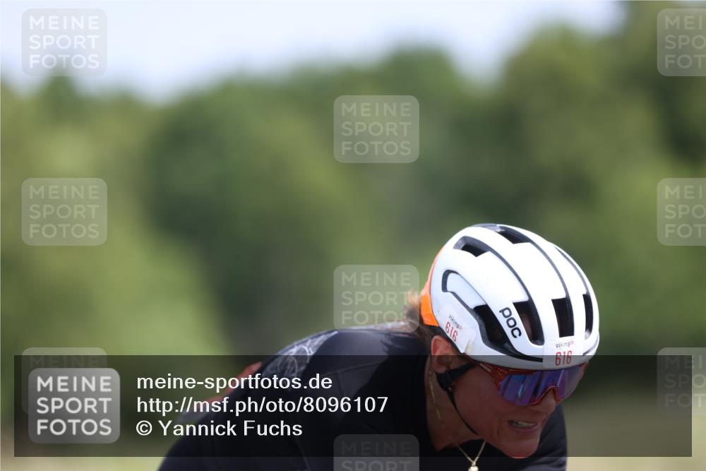 22.06.2025 - Viking Triathlon Yannick Fuchs http://msf.ph/oto/8096107 22.06.2025 11:58:45 Radfahren 214, 464, 616, 631 meine-sportfotos.de