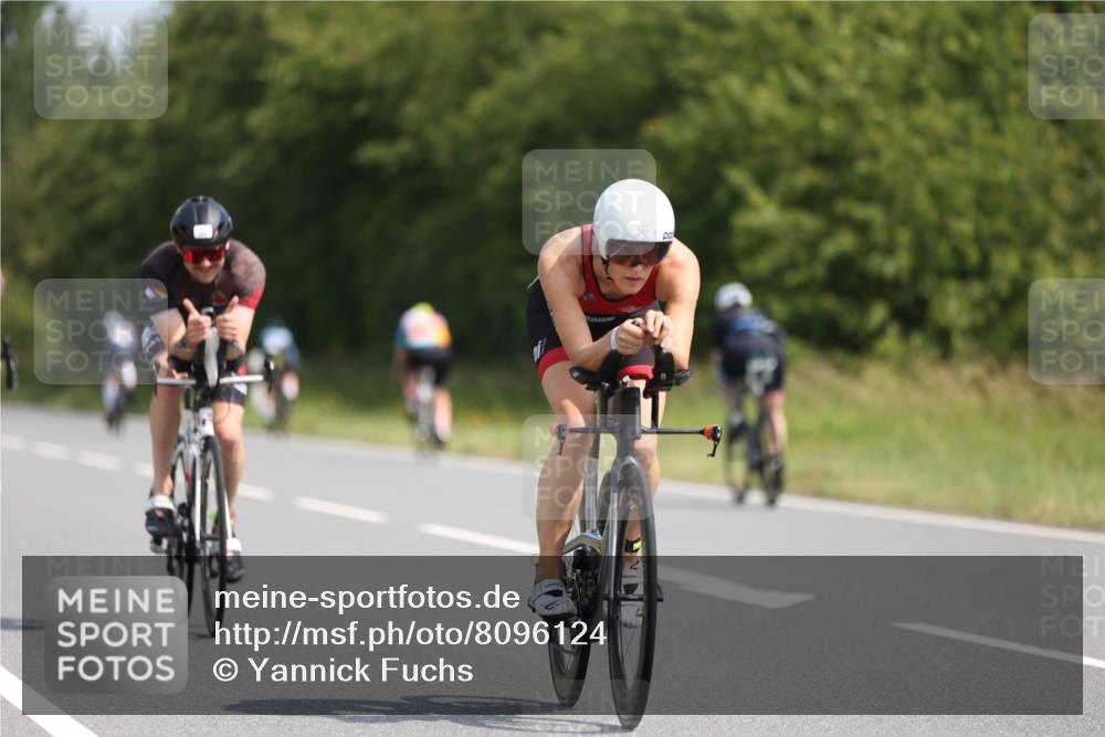 22.06.2025 - Viking Triathlon Yannick Fuchs http://msf.ph/oto/8096124 22.06.2025 11:21:19 Radfahren 19, 50, 75, 127, 162, 170, 377, 382, 388, 395, 407, 481, 507, 522 meine-sportfotos.de