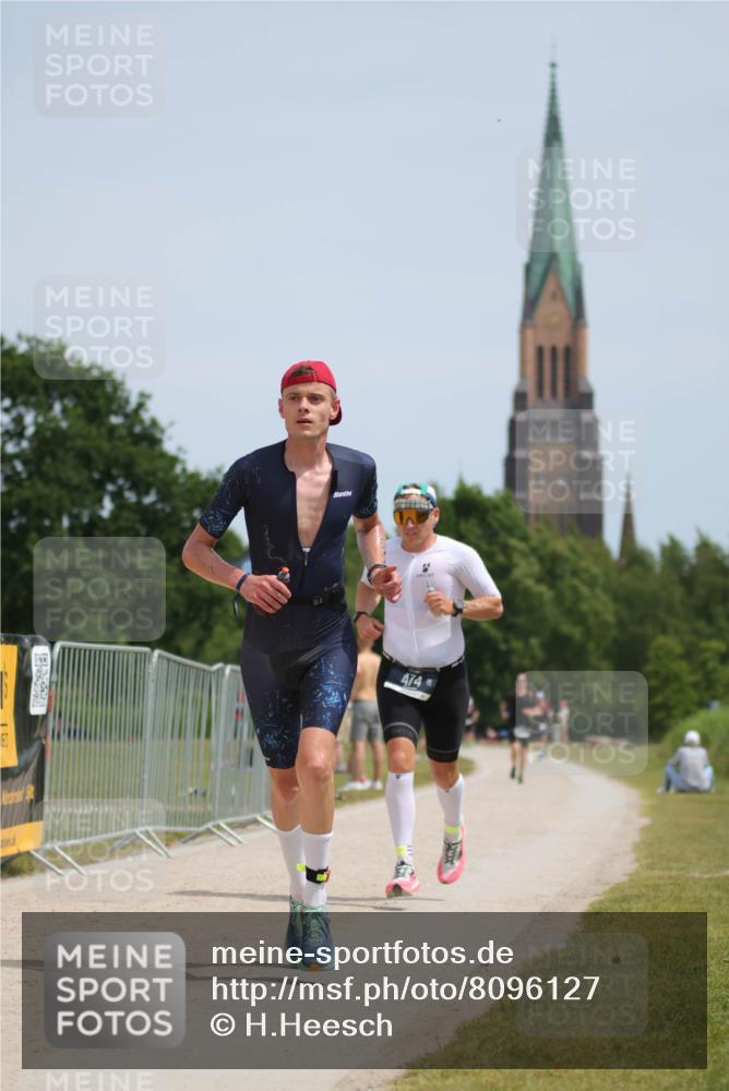 22.06.2025 - Viking Triathlon H.Heesch http://msf.ph/oto/8096127 22.06.2025 13:10:03 Laufen 19, 312, 377, 474 meine-sportfotos.de