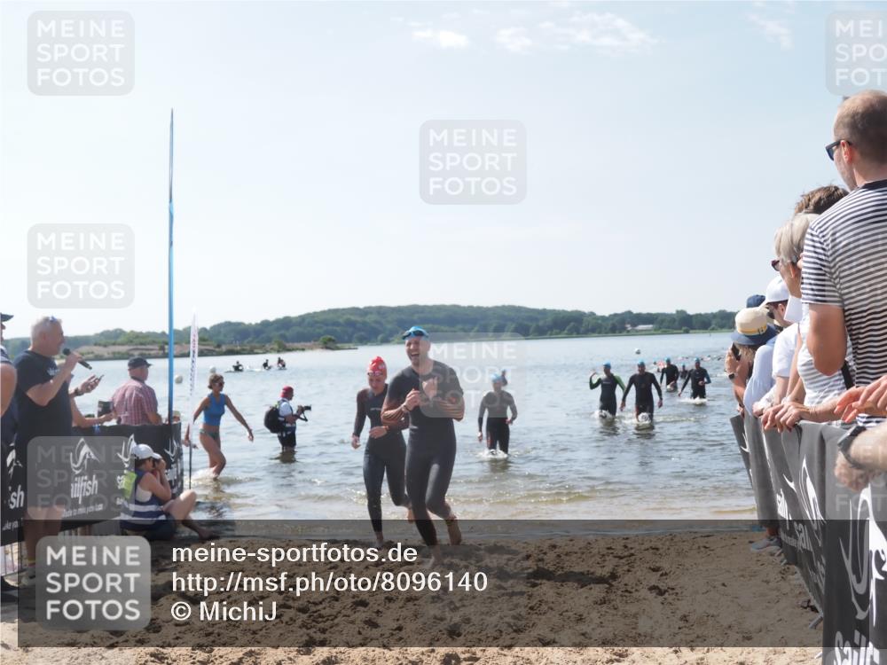 22.06.2025 - Viking Triathlon MichiJ http://msf.ph/oto/8096140 22.06.2025 10:41:21 Schwimmen 54, 94, 314, 376, 390, 631 meine-sportfotos.de