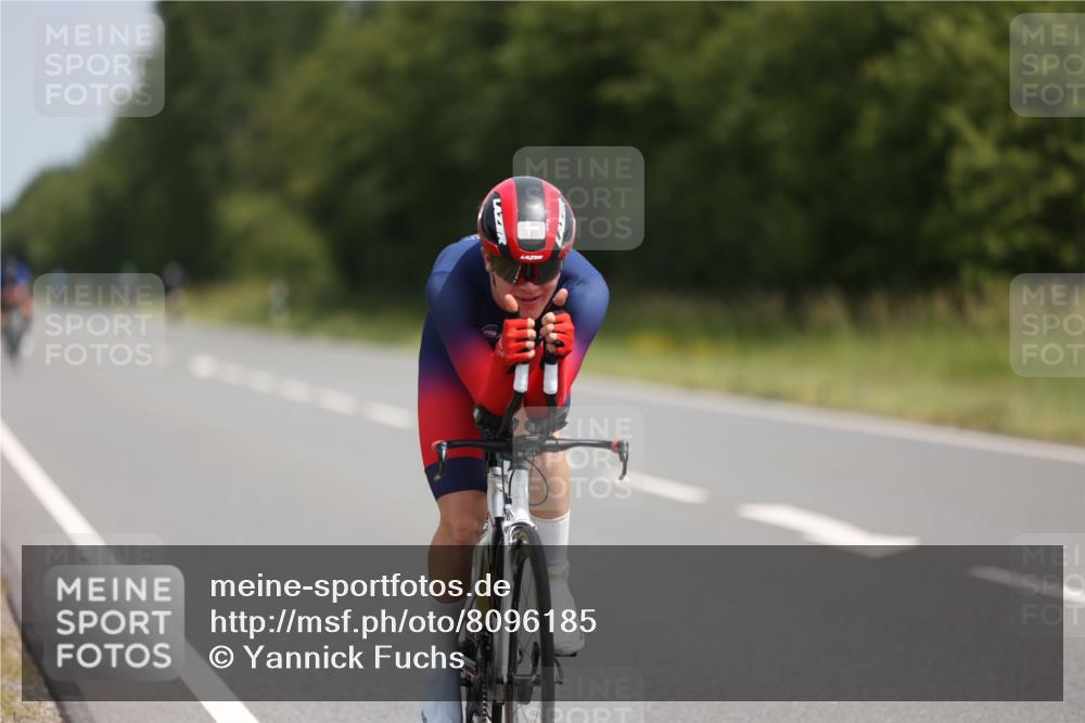 22.06.2025 - Viking Triathlon Yannick Fuchs http://msf.ph/oto/8096185 22.06.2025 11:58:47 Radfahren 214, 464, 483, 616, 631 meine-sportfotos.de