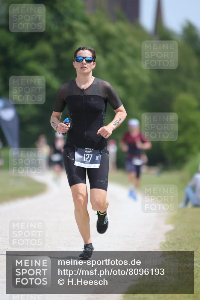 22.06.2025 - Viking Triathlon H.Heesch http://msf.ph/oto/8096193 22.06.2025 13:10:13 Laufen 127 meine-sportfotos.de