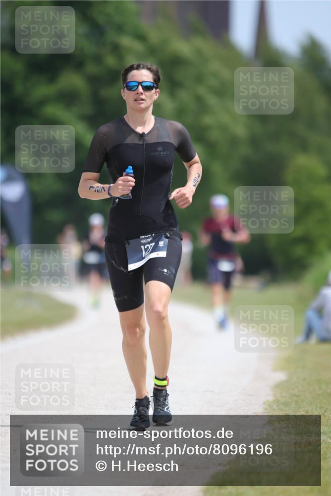 22.06.2025 - Viking Triathlon H.Heesch http://msf.ph/oto/8096196 22.06.2025 13:10:14 Laufen 127 meine-sportfotos.de