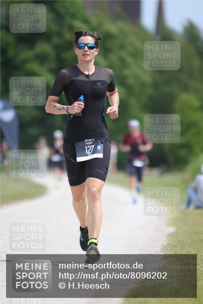 22.06.2025 - Viking Triathlon H.Heesch http://msf.ph/oto/8096202 22.06.2025 13:10:14 Laufen 127 meine-sportfotos.de