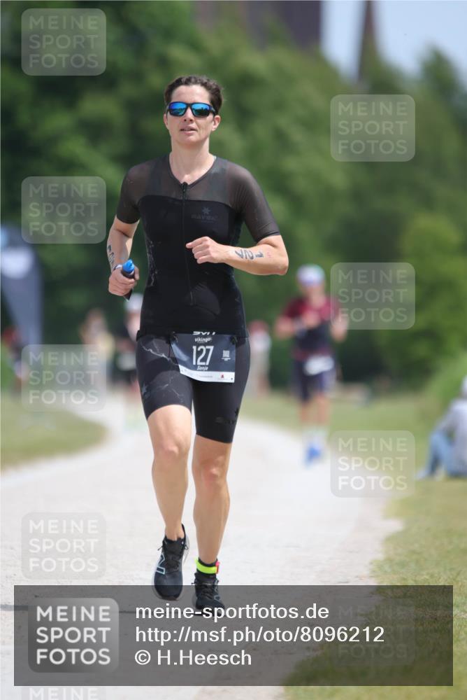 22.06.2025 - Viking Triathlon H.Heesch http://msf.ph/oto/8096212 22.06.2025 13:10:14 Laufen 127 meine-sportfotos.de