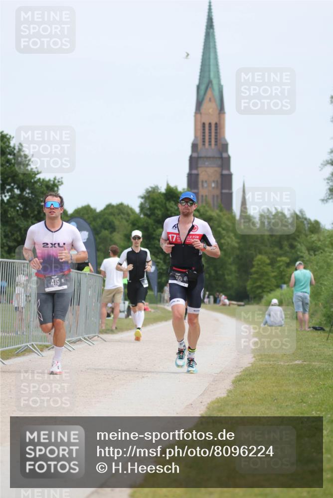 22.06.2025 - Viking Triathlon H.Heesch http://msf.ph/oto/8096224 22.06.2025 13:26:04 Laufen 95, 150, 172, 360, 415 meine-sportfotos.de