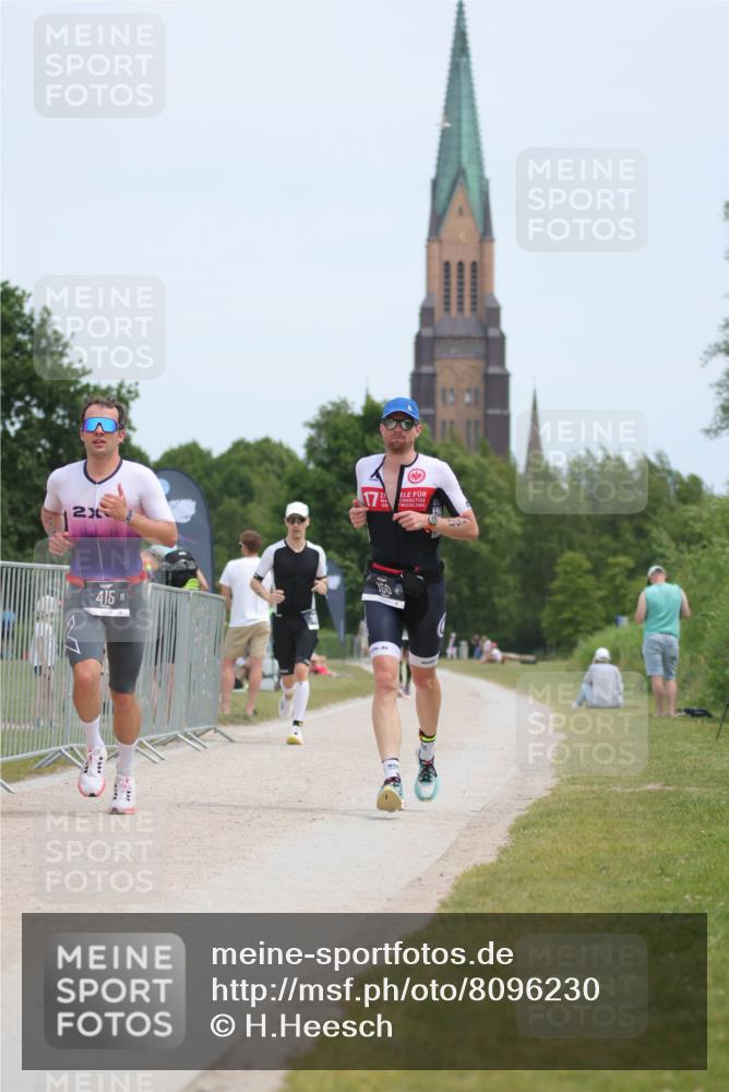 22.06.2025 - Viking Triathlon H.Heesch http://msf.ph/oto/8096230 22.06.2025 13:26:04 Laufen 95, 150, 172, 360, 415 meine-sportfotos.de