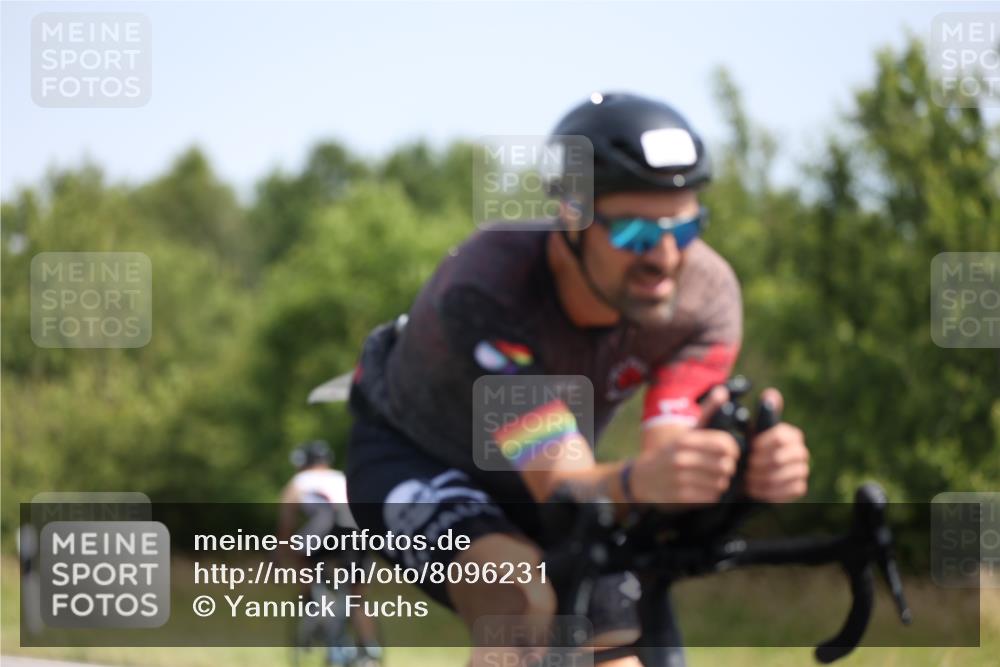 22.06.2025 - Viking Triathlon Yannick Fuchs http://msf.ph/oto/8096231 22.06.2025 11:21:21 Radfahren 19, 50, 70, 75, 127, 162, 296, 382, 388, 395, 407, 481, 522, 550 meine-sportfotos.de