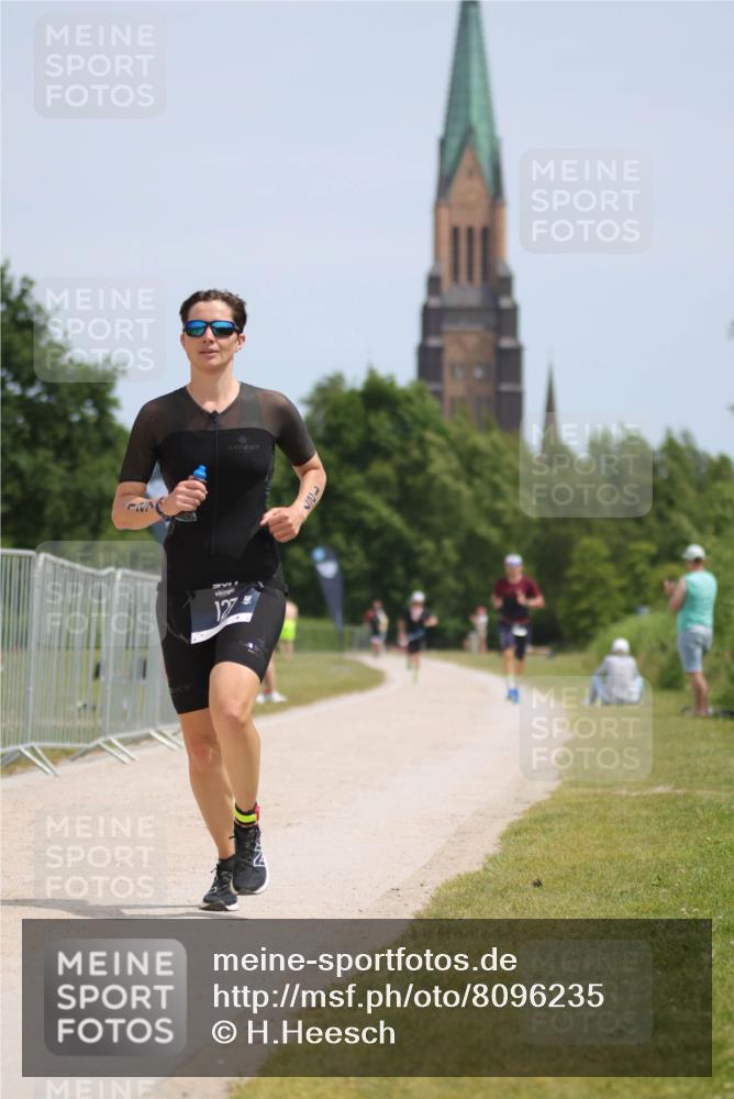 22.06.2025 - Viking Triathlon H.Heesch http://msf.ph/oto/8096235 22.06.2025 13:10:16 Laufen 127 meine-sportfotos.de