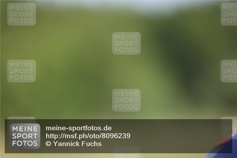 22.06.2025 - Viking Triathlon Yannick Fuchs http://msf.ph/oto/8096239 22.06.2025 11:58:49 Radfahren 214, 464, 483, 492, 631 meine-sportfotos.de